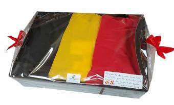 Belgian gift basket with cookies, chocolate and sweets – festive packaging