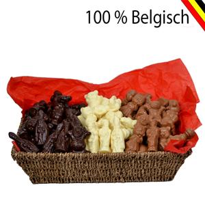 Sintmandje 1 kg met Callebaut melk, pure en witte chocoladefiguren, feestelijk verpakt.