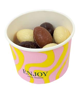 gepersonaliseerd eierdoosje met paaseitjes