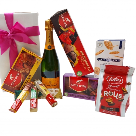 Coffret cadeau belge avec chocolat belge et Veuve Cliquot