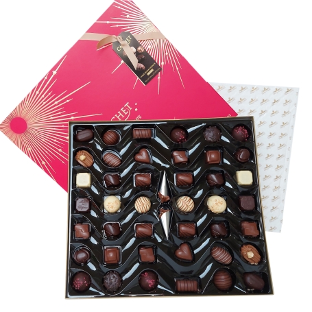 Coffret cadeau de luxe avec 44 chocolats belges