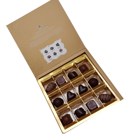 Gift box with 12 Belgian chocolates