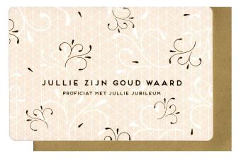 Dubbele wenskaart met gouden envelop, afgewerkt met embossing.