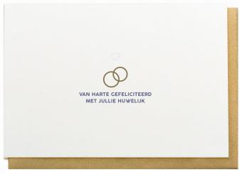 Dubbele wenskaart met gouden envelop, afgewerkt met embossing.