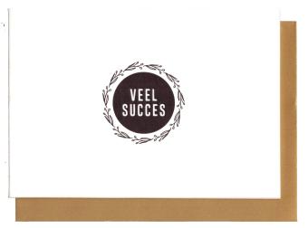 Wenskaart met gouden envelop