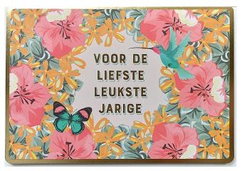 verjaardagskaart bij geschenkmand