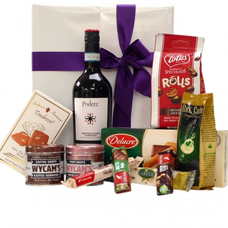 Italian wine and Belgian goodies as a gift
