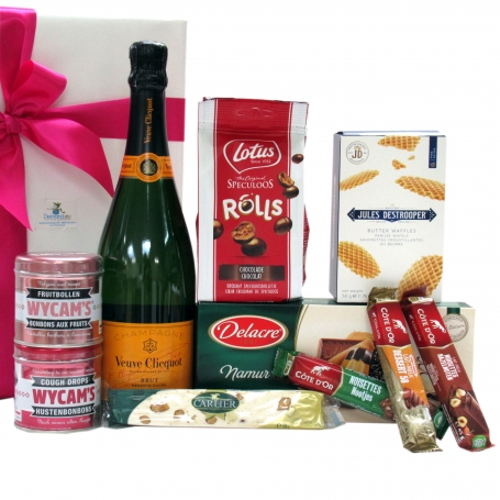 Veuve Clicquot et un paquet de bonbons belges en cadeau